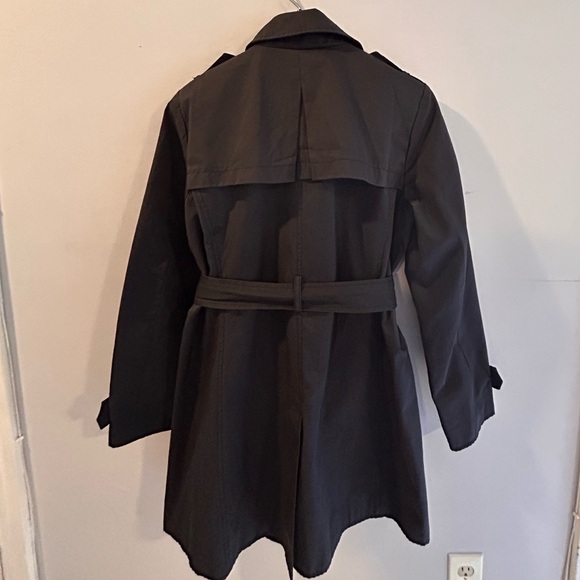 NWOT Kenneth Cole Reaction black trench double-breasted coat in a size M - Picture 5 of 11